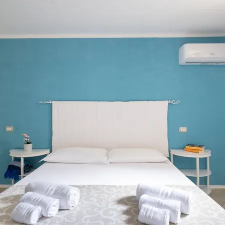 10' From The Sea, With Garden, Wifi & Ac *